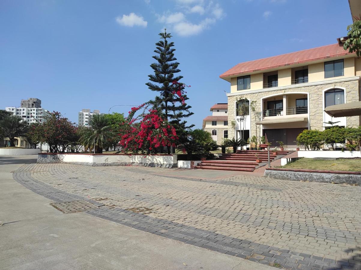 1bhk Ac Service 103 * Pune