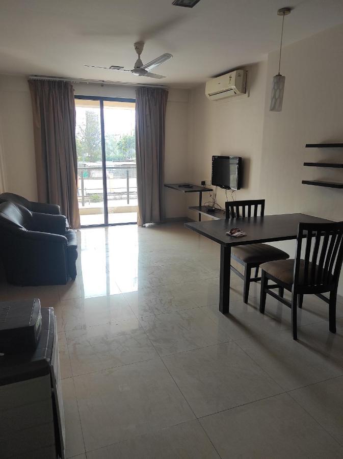1bhk Ac Service 103 * Pune