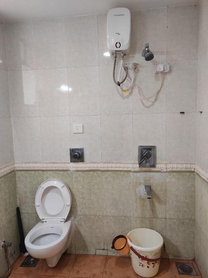 1bhk Ac Service 103